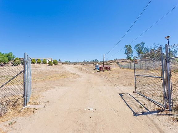 3rd image of 29772 Donald Dr