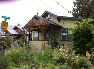423 Brook St, Silverton, OR 97381