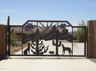 21165 W El Grande Trl, Wickenburg, AZ 85390