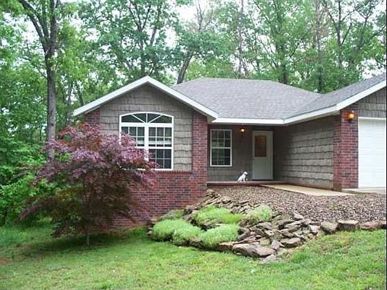 1st image of 2 Milton Ln