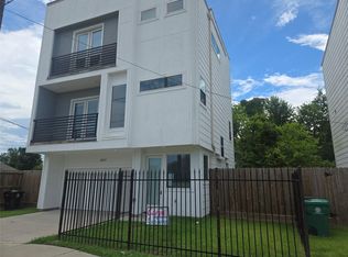 2917 Sauer St, Houston, TX 77004
