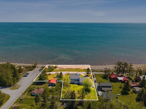 2nd image of 1860 S Sturgeon Point Rd