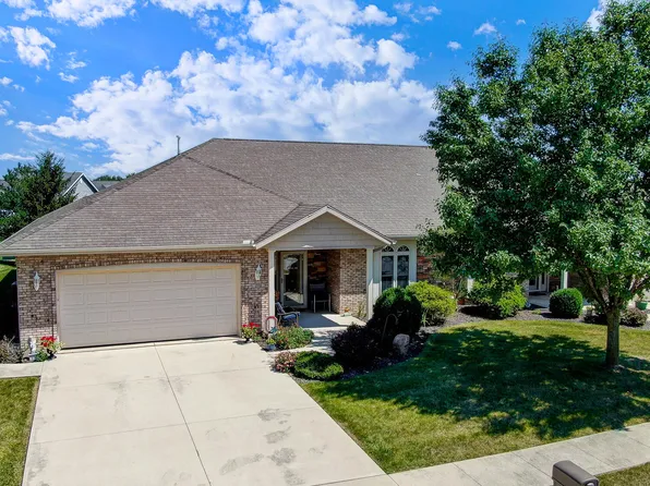 2112 Cambridge Ct, Saint Marys, OH 45885