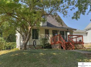 204 W 4th St, Kennard, NE 68034