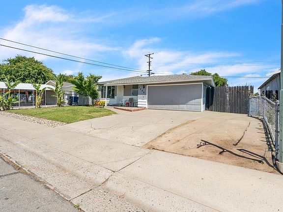 2nd image of 5849 67th St
