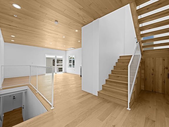 3rd image of 1351 N Stanley Ave #2