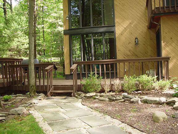 3rd image of 248 Cobble Creek Dr