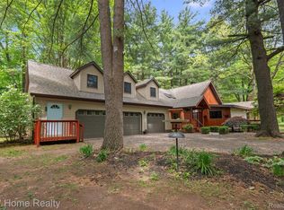 4474 Five Lakes Rd, North Branch, MI 48461