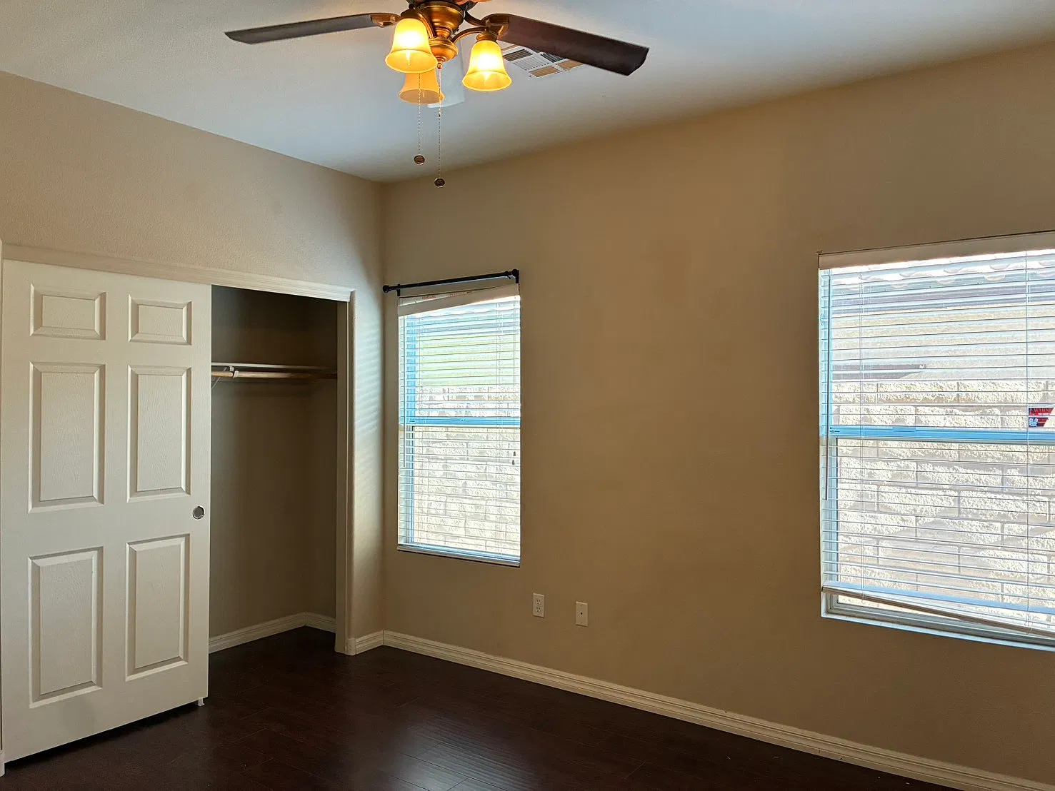 940 Encorvado Street - 1 — Photo 3
