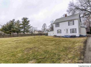 2445 Old Rochester Rd, Springfield, IL 62703