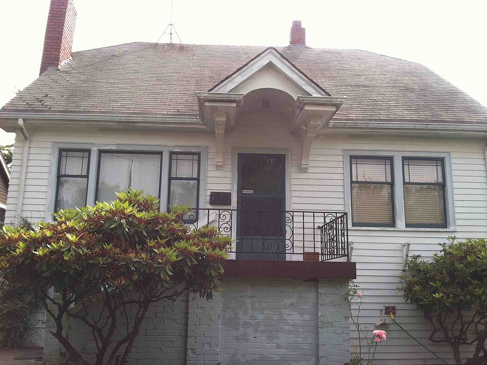 1st image of 8042 Brooklyn Ave NE