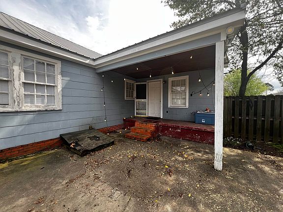 3rd image of 1730 3rd Ave
