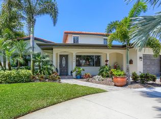 1346 Eden Isle Blvd NE, Saint Petersburg, FL 33704
