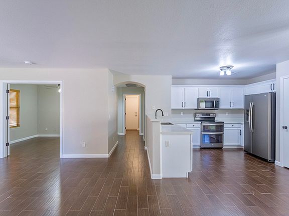 5th image of 3813 N 125th Dr