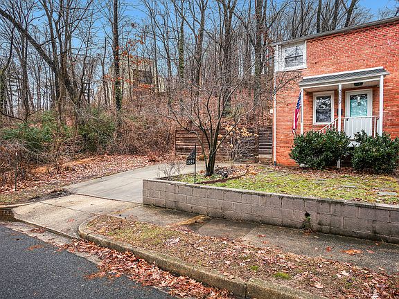 End unit with 2 off street parking spaces