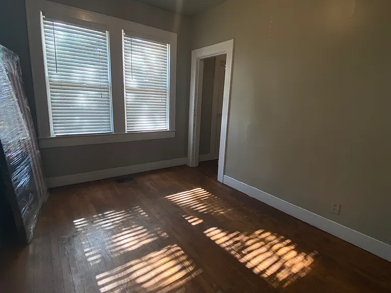 2714 Whitis Ave #A — Photo 23