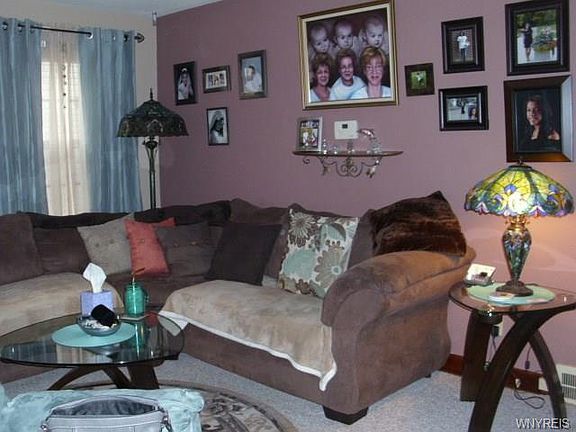 5th image of 2231 Forest Ave
