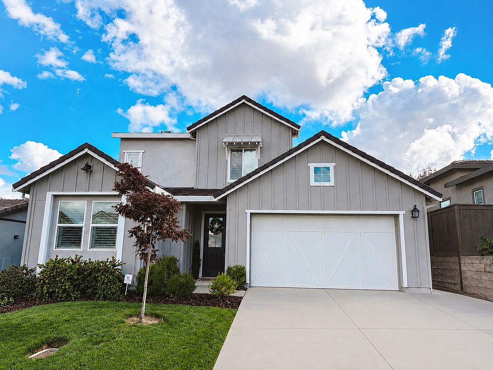 1st image of 4095 Zenaida Way