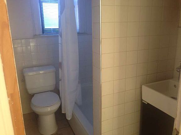 2nd image of 9034 148th St APT B2