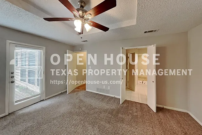 1809 Geneva Ln — Photo 9