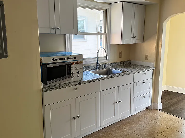 203 Silview Ave #1 — Photo 3