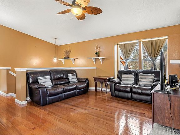 4th image of 1940 Fraser Ct