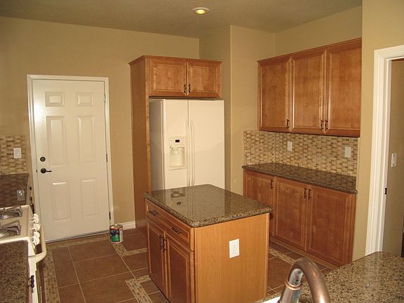 3rd image of 8444 Insignia Ave Unit 102