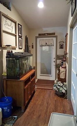 2nd image of 2530 Sunniland Blvd