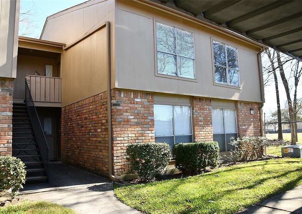 1st image of 5661 Birchmont Dr #5