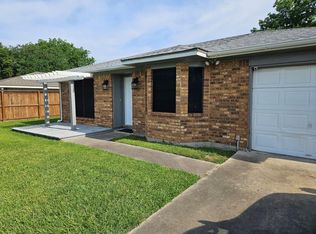 1930 Chambless Dr, Beaumont, TX 77705