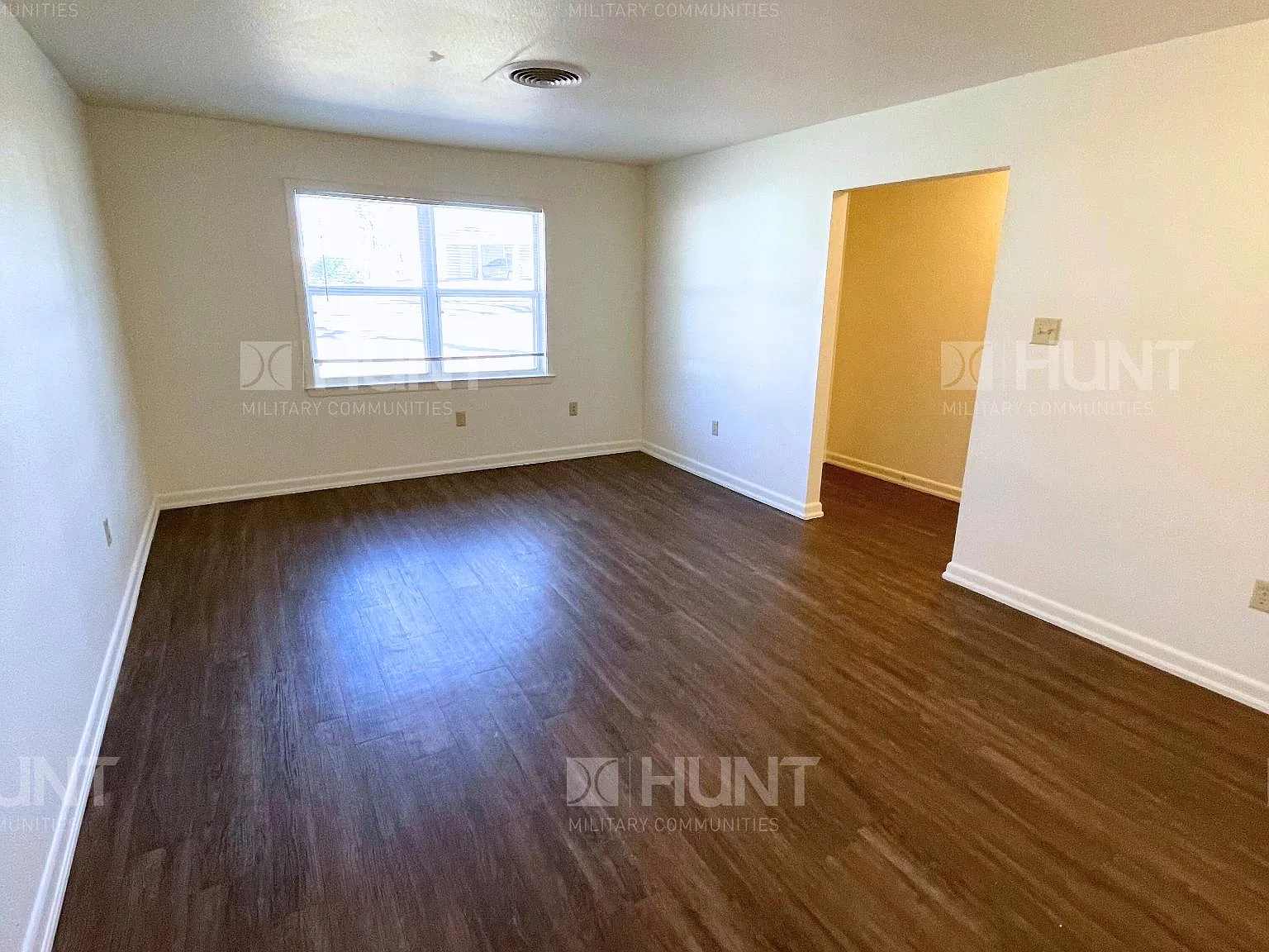 3 bed, 1389 sqft, $1,320 — Photo 3