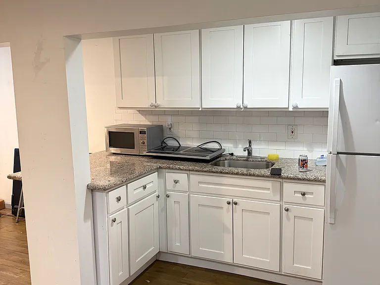 61 Lake St #1B — Photo 5