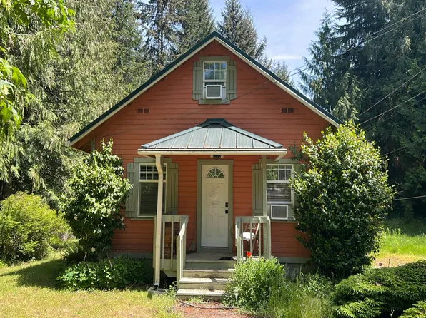 210 Skyline Dr, Port Angeles, WA 98362