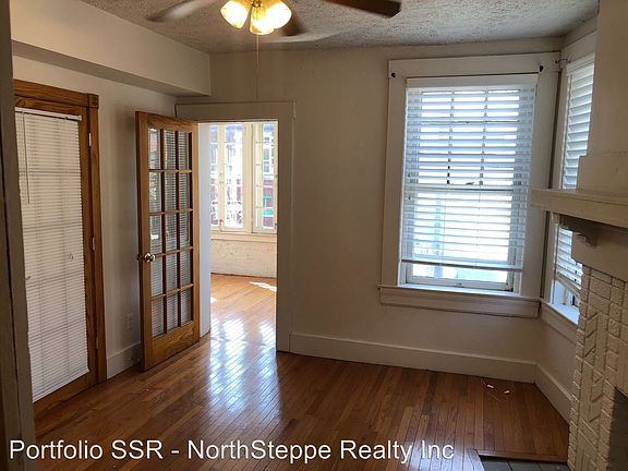 5th image of 4 E Norwich Ave APT 1