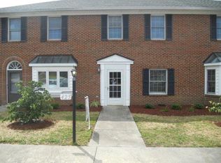 425 Periwinkle Cir, South Boston, VA 24592