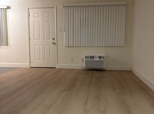 7414 Alabama Ave #6, Canoga Park, CA 91303