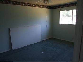 4th image of 1605 Curtis St