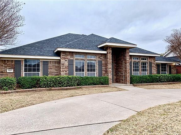 2nd image of 5065 Holly Way