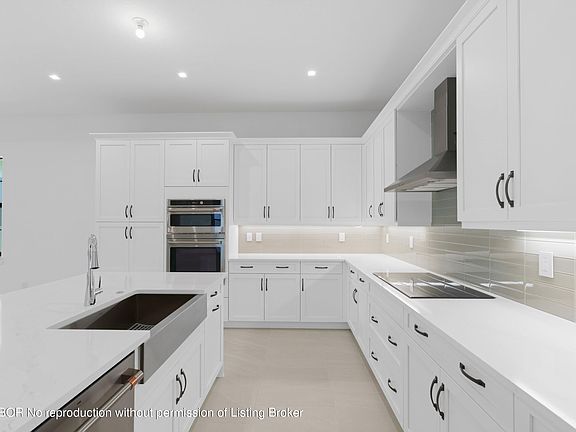 5th image of 3089 Safflower Cir