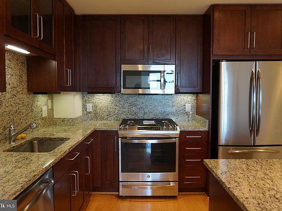 5th image of 8220 Crestwood Heights Dr APT 1202