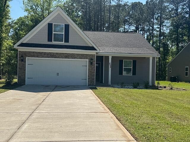1st image of 451 Woodberry Dr