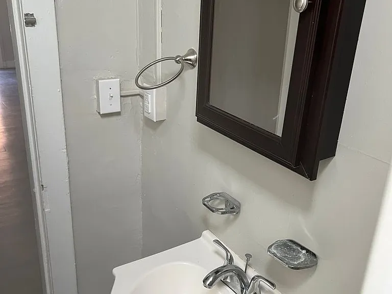 1741 Winder St — Photo 10