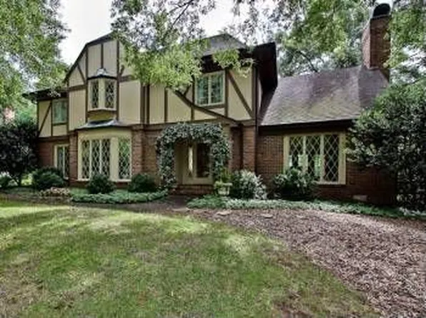 3230 Valencia Trl, Charlotte, NC 28211