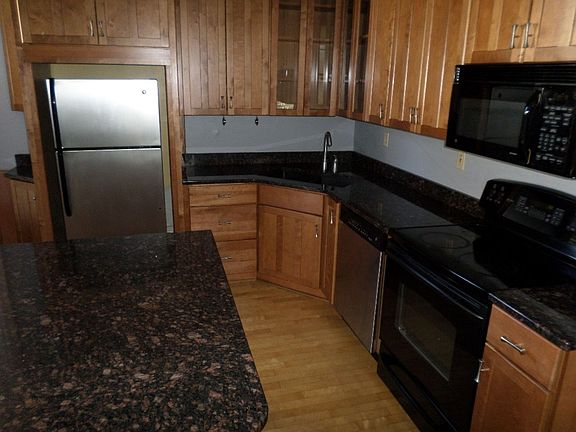 5th image of 1512 E Breckinridge St