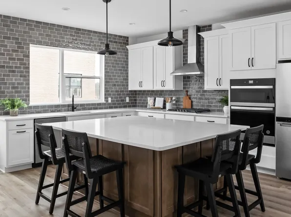 Rittenhouse Balcony Plan, Flora