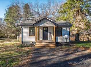 319 Hoyle Cir, Gastonia, NC 28052