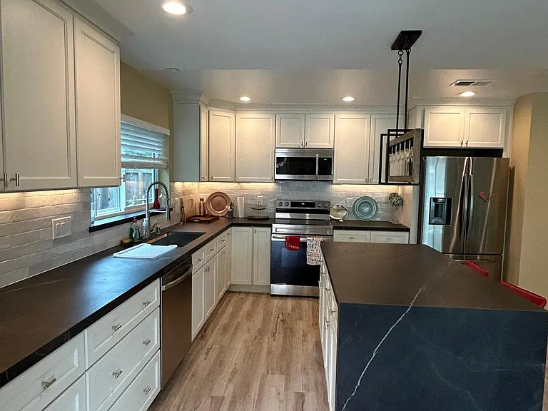 Mount Holly Dr — Photo 3