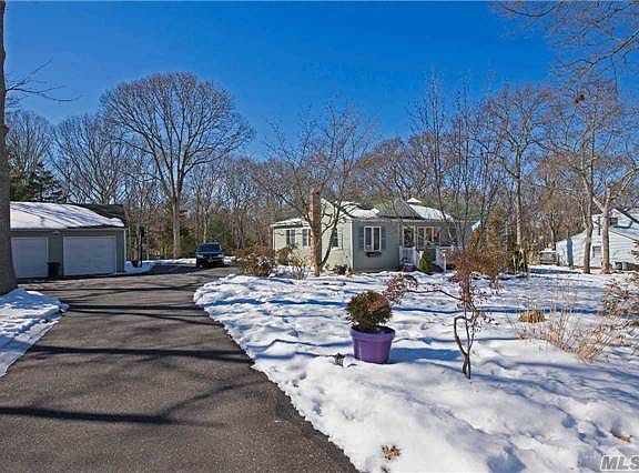 3rd image of 78 Joan Ave