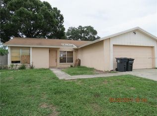724 Climate Dr, Brandon, FL 33511