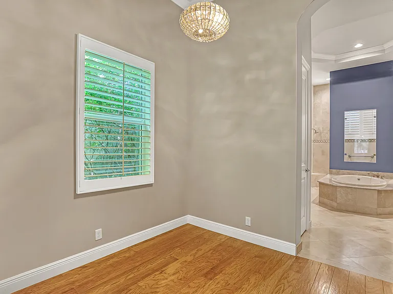 6464 Bellamalfi St — Photo 39